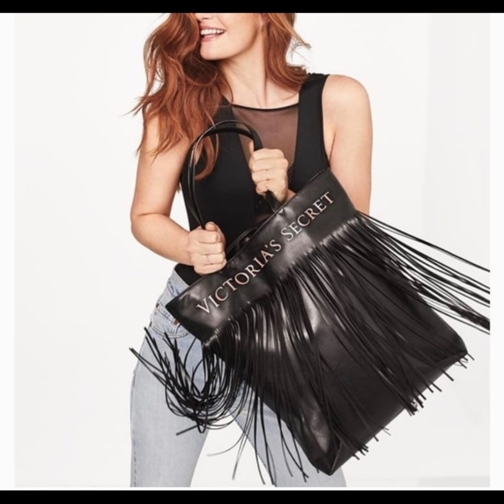 Victoria’s Secret bag.